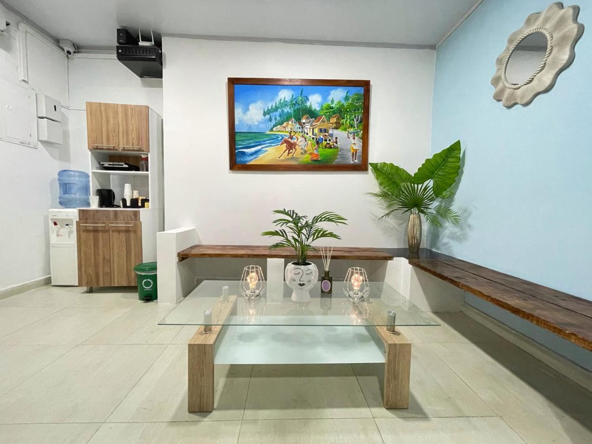 Apartahotel Caribe Diez San Andrés Екстериор снимка