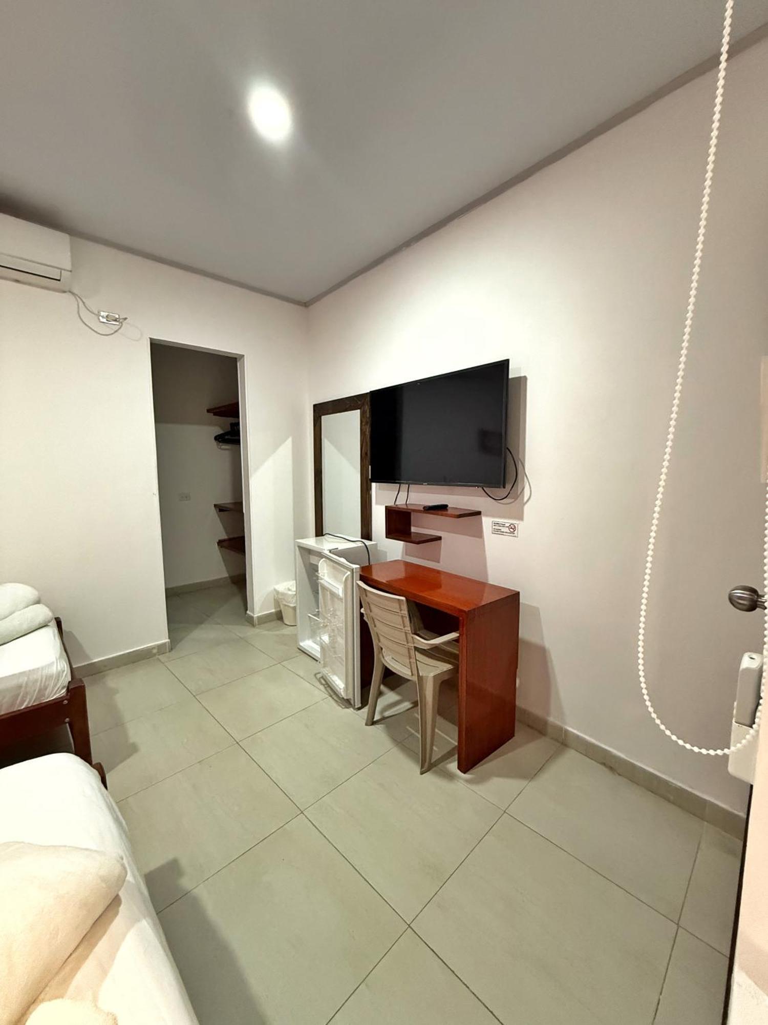 Apartahotel Caribe Diez San Andrés Екстериор снимка