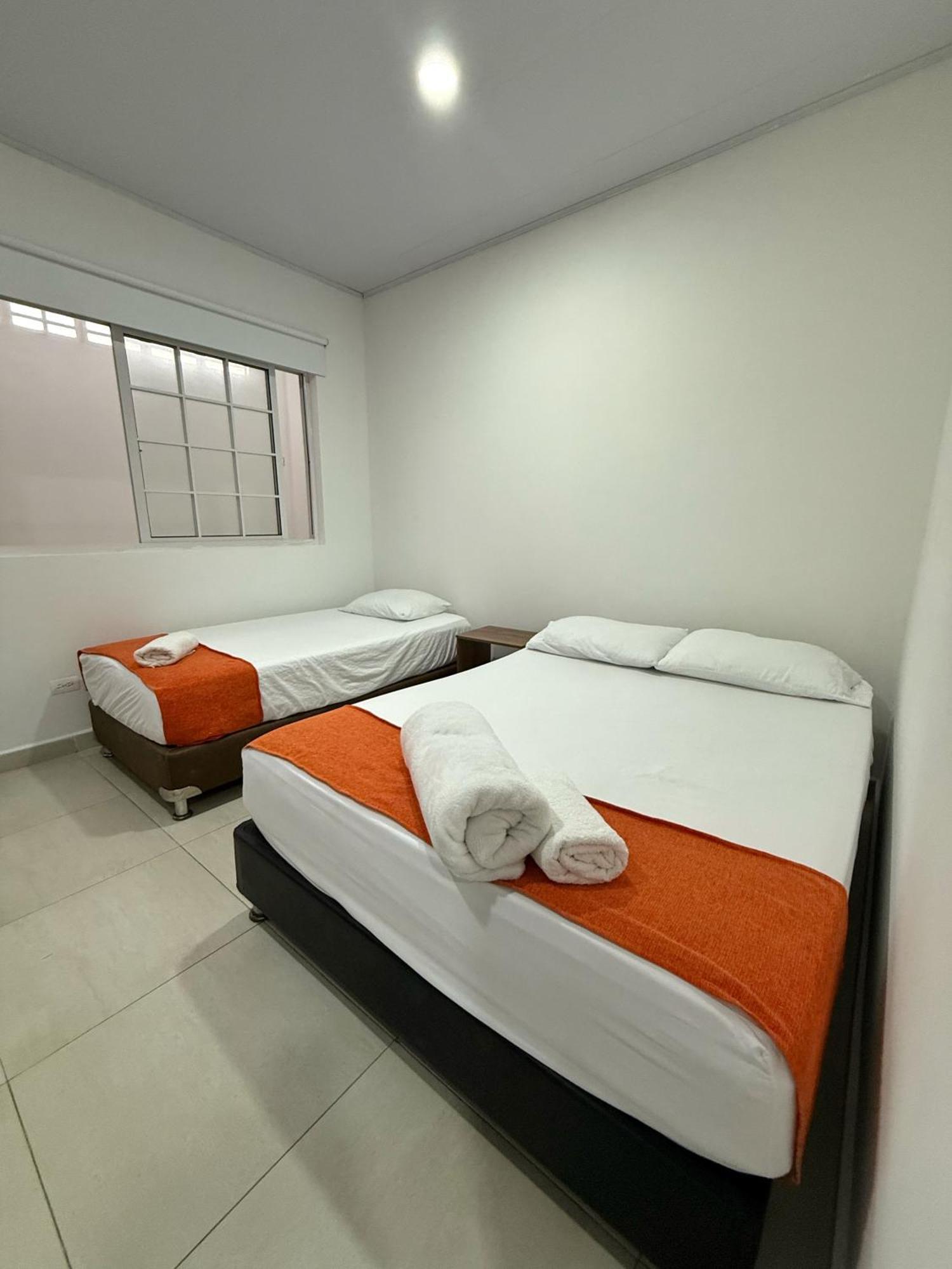 Apartahotel Caribe Diez San Andrés Екстериор снимка